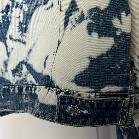🆕 Flying Angel Denim Jacket Tie-Dye Size Medium Blue/White - Picture 5 of 11